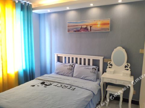 上海筑梦沪市公寓(2号店)    分(1条点评) 428起距离384米立即预订