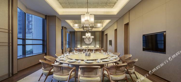 成都协信中心希尔顿酒店图片