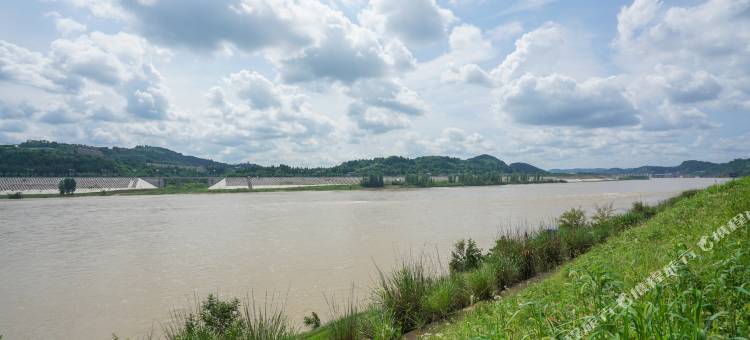 骏怡连锁酒店(仪陇高庐店)图片