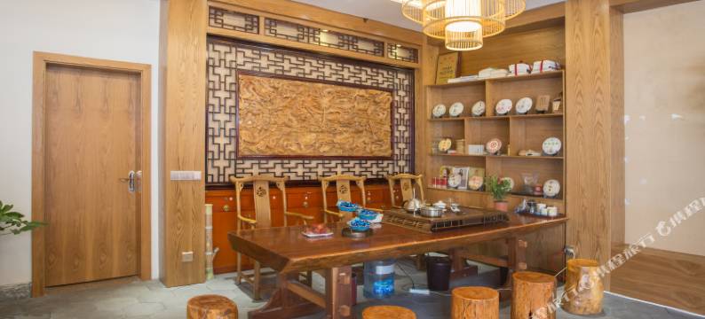 艺龙海岚纳西庭院(丽江古城店)图片