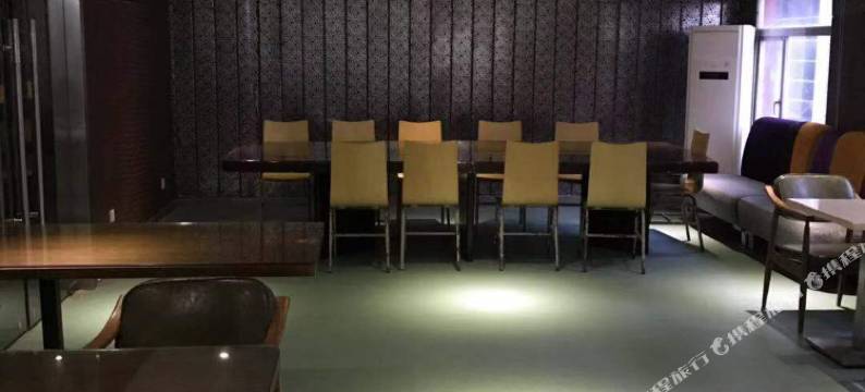 宿程连锁酒店(嘉隆广场店)图片