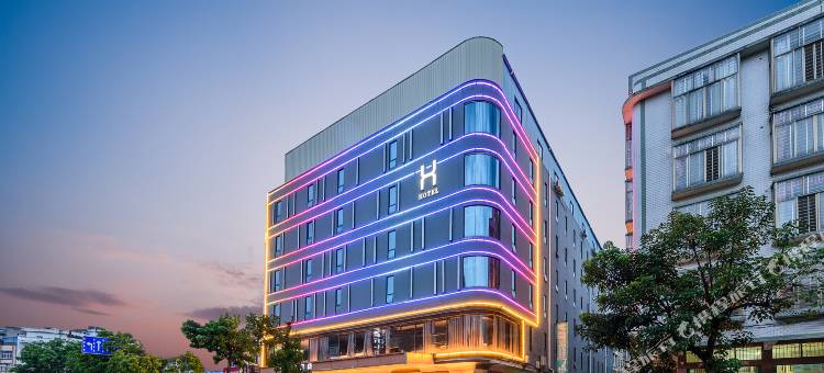 环宇酒店(灵山汽车总站店)图片