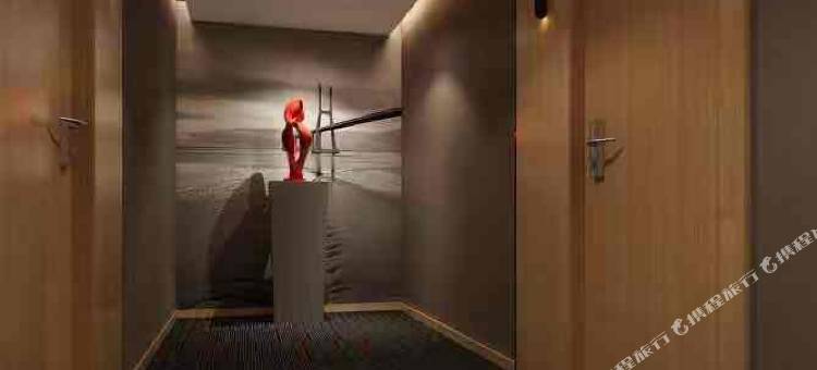 乌兰尚客优酒店图片