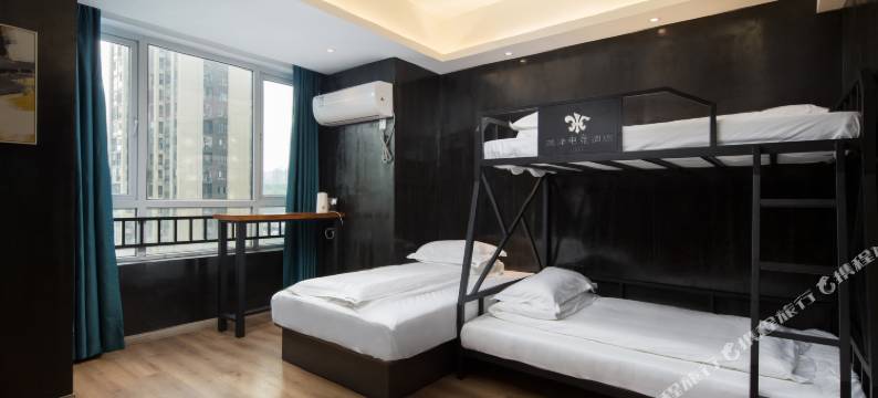 凯泽电竞酒店(长沙高铁南站店)图片