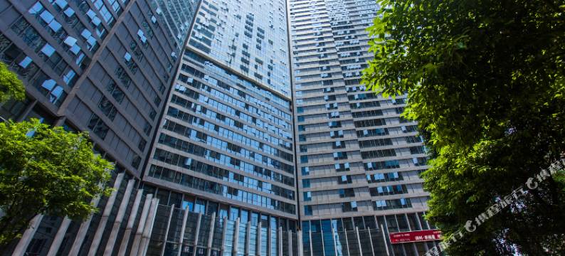 长沙朵悦设计师江景酒店(长沙碧沙湖地铁站店)图片