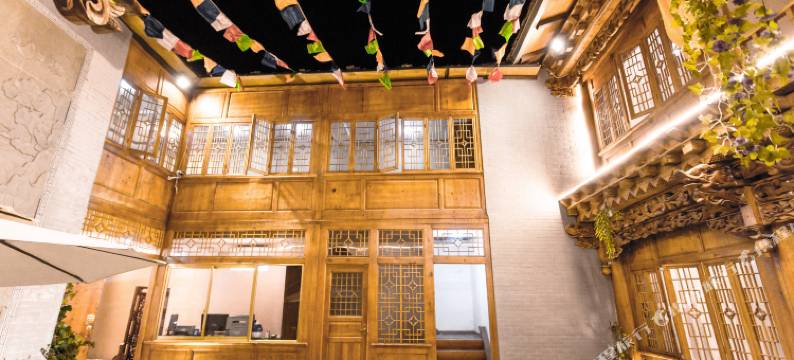 香格里拉森居客栈(独克宗古城店)图片