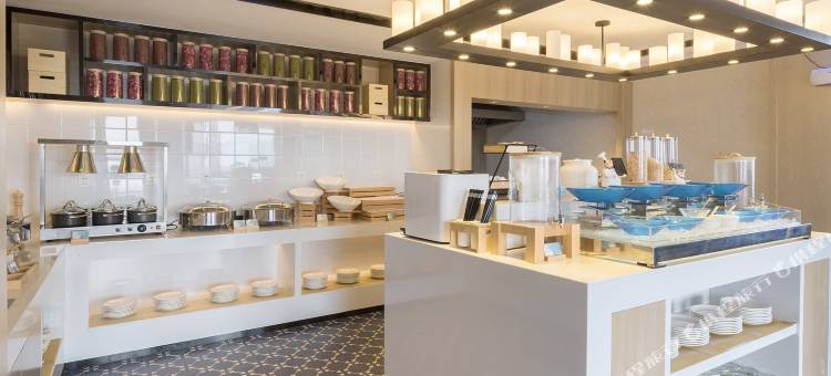 宜尚酒店(长沙汽车西站地铁站店)图片