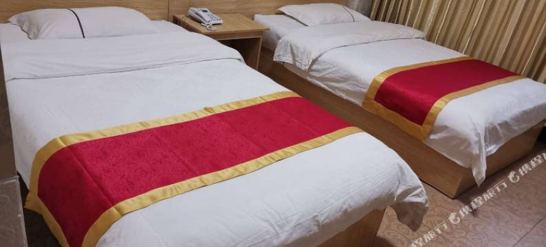 青柠酒店(许昌胖东来生活广场火车站店)图片