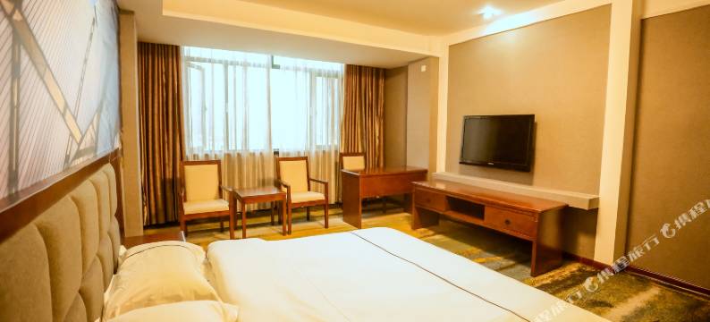 昆仑乐居商务酒店(南阳信臣路店)图片