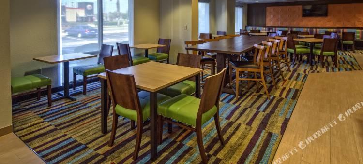 奥兰多环球影城万枫酒店(Fairfield Inn & Suites Orlando Near Universal Orlando Resort)图片