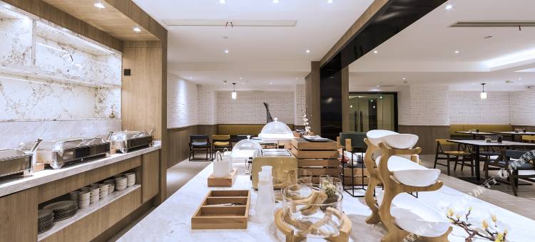 汉庭优佳酒店(淮安区万达广场恩来纪念馆店)图片
