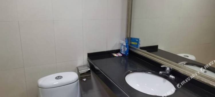 化德新德福大酒店图片