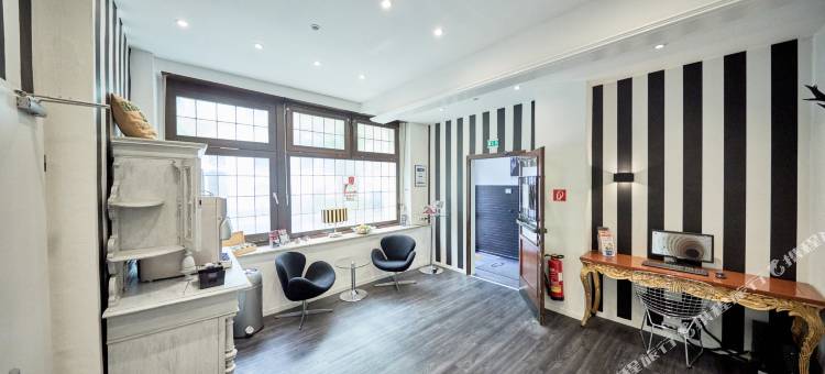 梅斯阿瑞纳城阿尔特杜茨酒店(Hotel Alt Deutz City-Messe-Arena Kontaktloser Self Check-IN)图片