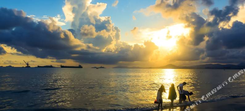 三亚适云间海景设计民宿(椰梦长廊店)图片