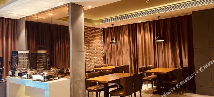 喆啡酒店(湛江万达广场华都汇店)图片