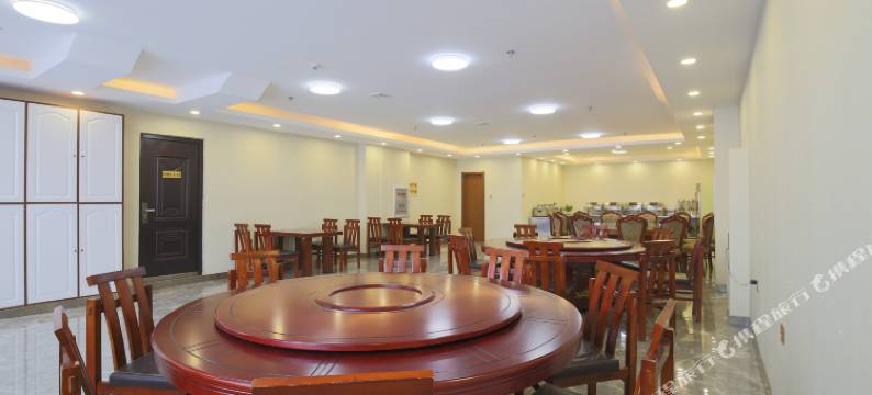 方正金色湖缤酒店(高铁站店)图片