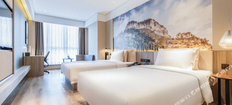 淄博高新区柳泉路亚朵酒店图片