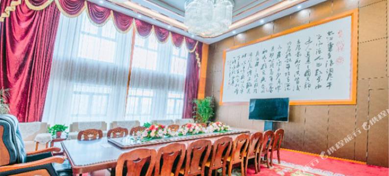 德美豪墅酒店(西安高铁北站行政中心店)图片