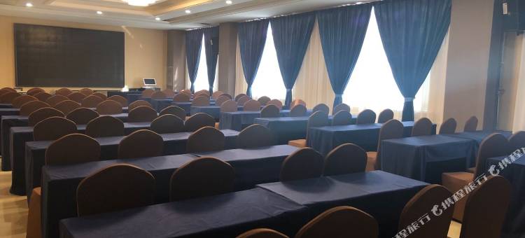 呼伦贝尔吉祥凯悦主题酒店图片