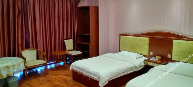 华坪华兴商务大酒店图片