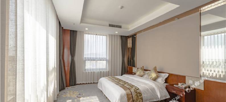 香洲花园酒店(集安鸭绿江店)图片