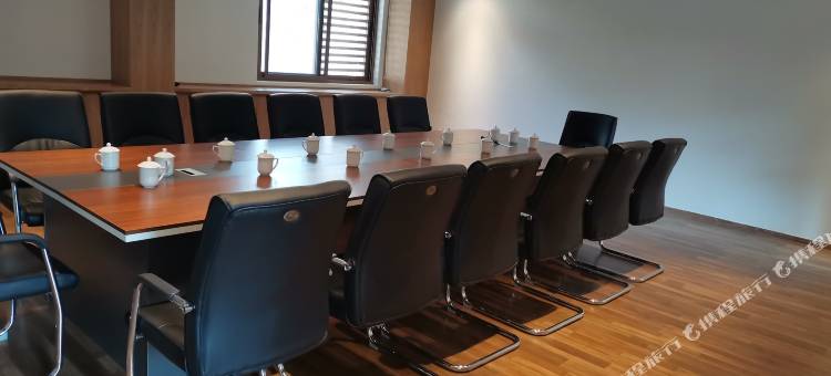 铜川溪山逸居酒店图片