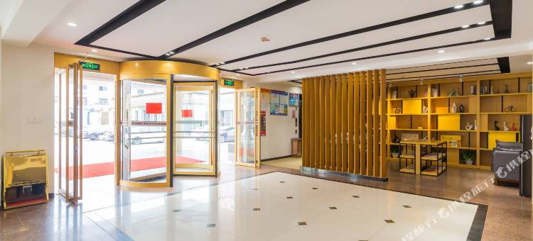 睿柏·云酒店(衡水火车站人民路榕花大街店)图片