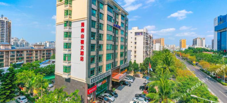 山楠大酒店(海口龙湖光年城西站店)图片