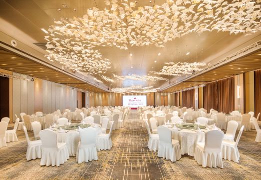 Ramada Plaza by Wyndham Shengzhou City Center Hotel Overview