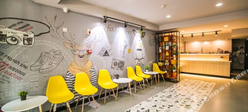 玛吉精选酒店(大连中山广场地铁站店)图片