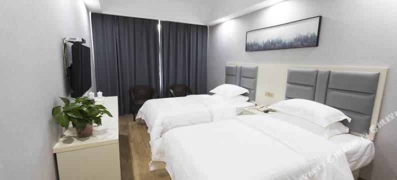 君御酒店(一峰城市广场东商贸店)图片