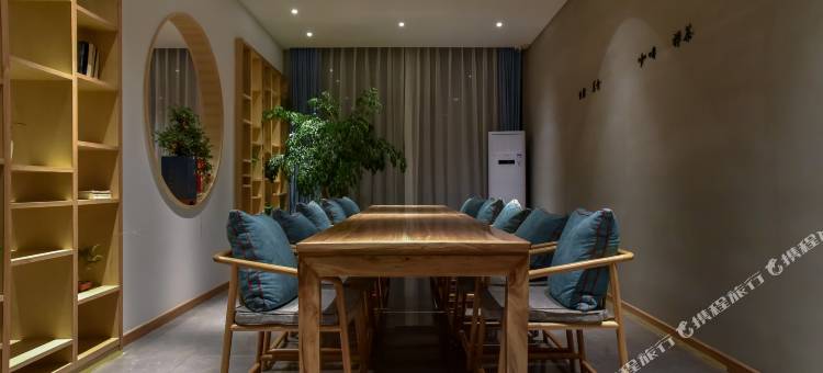 云台山来野民宿(岸上服务区店)图片