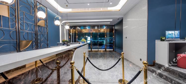 和颐至尚酒店(上海虹桥古北路伊犁路地铁站店)图片