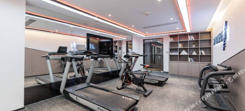 福州五四路树兜地铁站亚朵酒店图片