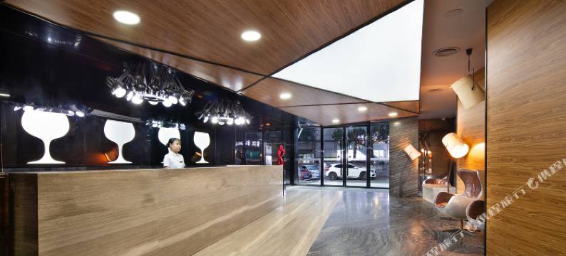 香槟时尚酒店(长沙东塘地铁站店)图片