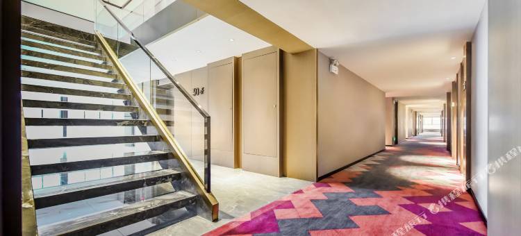 黔宿·青雨酒店(贵阳未来方舟越界影城店)图片