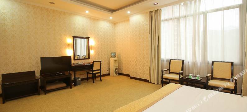 罗平佳成大酒店图片