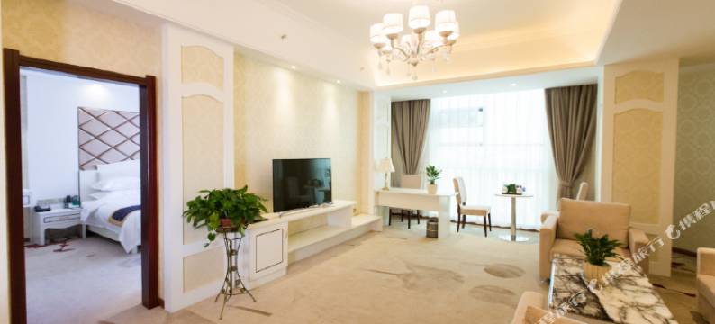 施甸金布朗大酒店图片