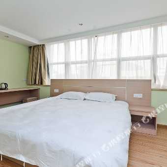 古文化街附近的快捷酒店 200j050000000z3zyBA73_C_340_340_Q50.jpg?v=1