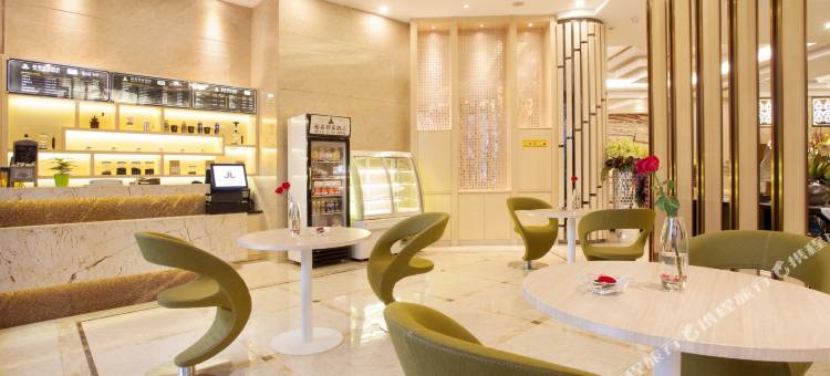 柏莱利泰酒店(佛山金沙洲万达金铂天地店)图片
