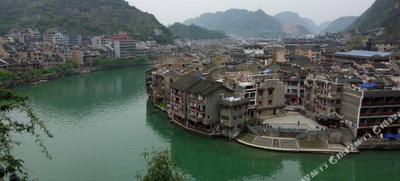 民族部落河景民宿(镇远古城景区店)图片