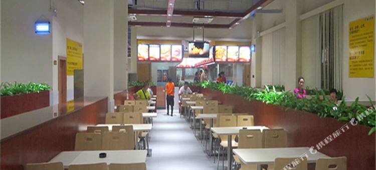 易运酒店(佛山南庄镇陶瓷总部店)图片