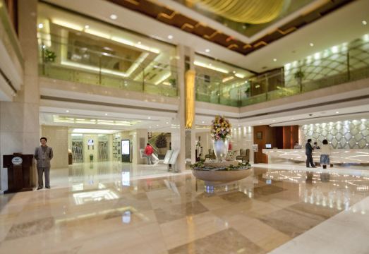 Hangzhou Huachen Kenzo Hotel Hotel Overview