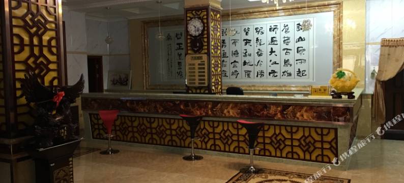 临夏海峡酒店(民主西路店)图片