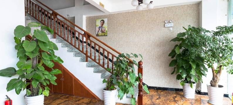 北海红风车假日酒店(侨港风情街侨港海滩店)图片