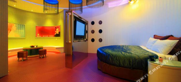 第八月台市集旅馆图片