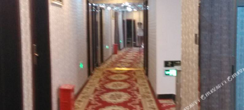 客临顿酒店(射洪欣吉店)图片