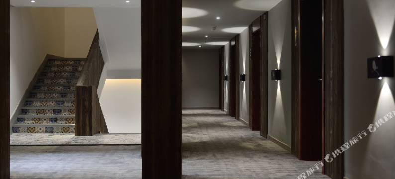 南昌飞鸟集创想酒店图片