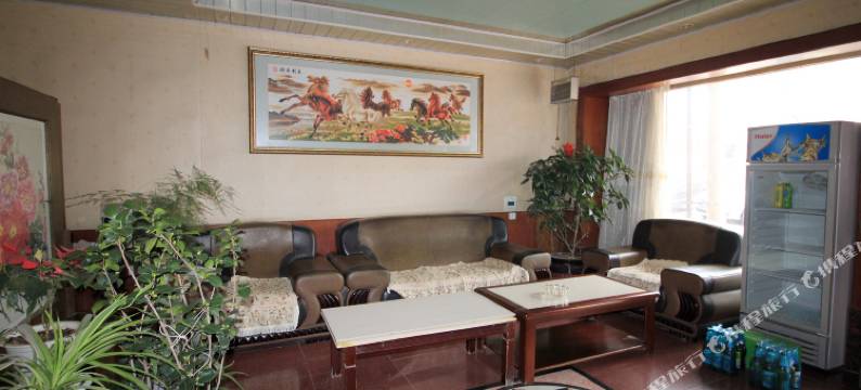 西苑宾馆(桃村站店)图片