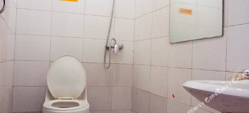 恒8连锁酒店(嵊州西站店)图片